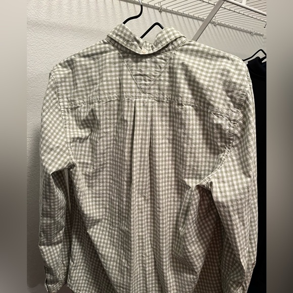 TOMMY HILFIGER Large Green Button Down Dress shirt. - Picture 2 of 3